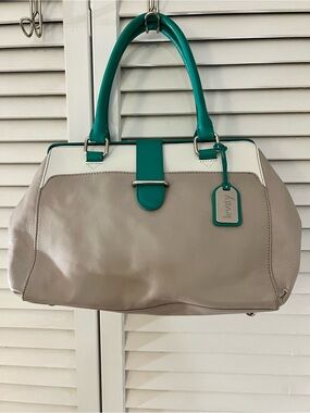 Levity Teal and tan doctor satchel style